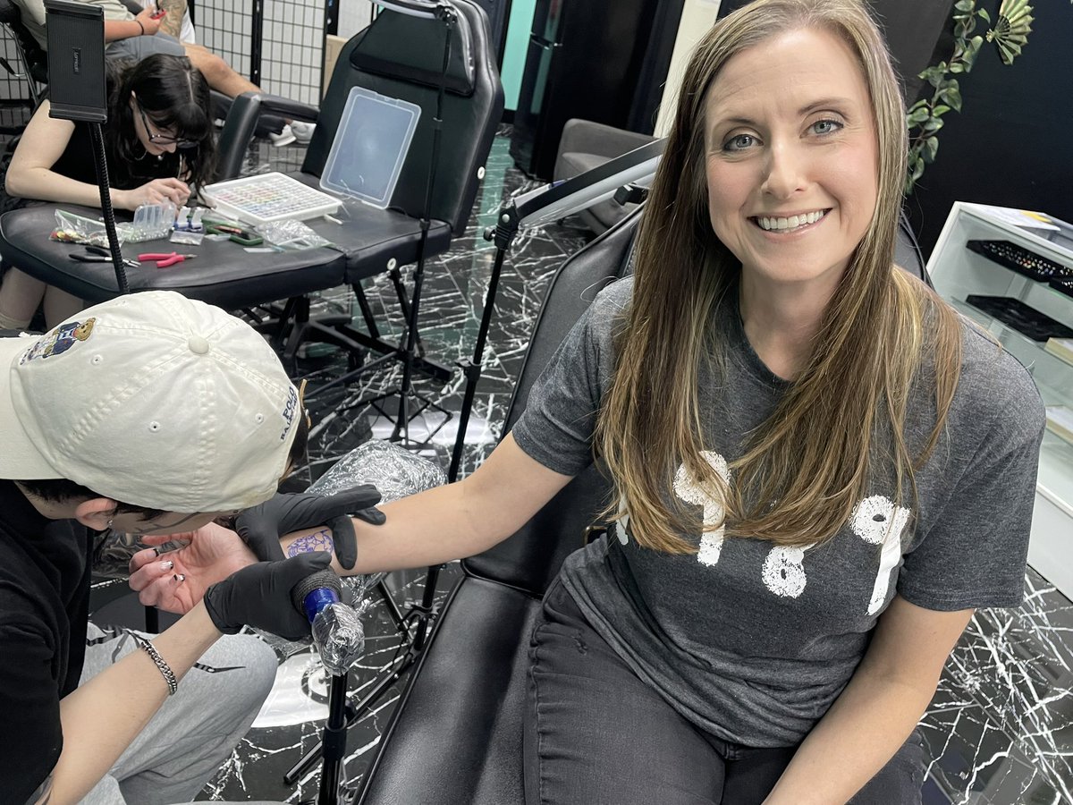 Katie Michna tweet media