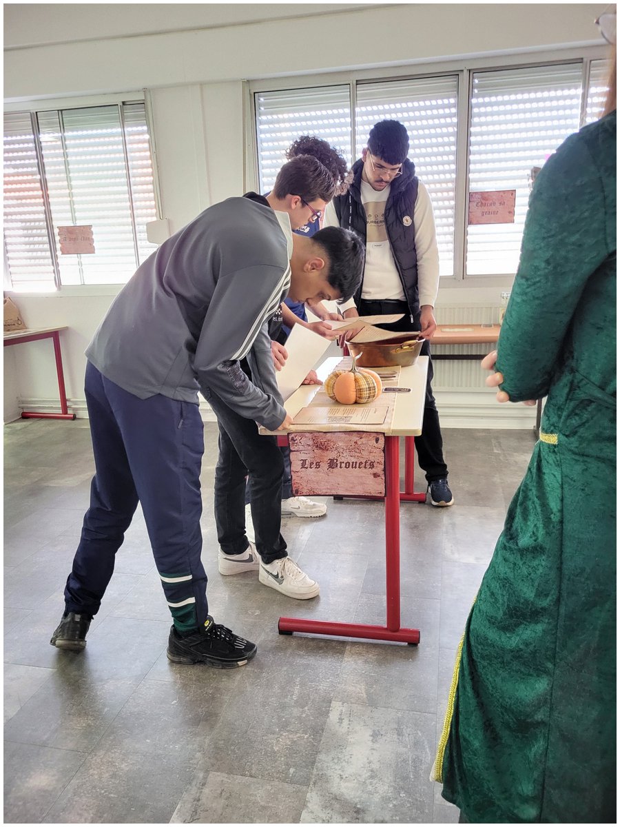 LPHurleventBLF's tweet image. Mise en place d'un Escape NutriGame pour nos terminales dans une ambiance médiévale. Déchiffrer des énigmes, des rébus, des casse-têtes en mobilisant des connaissances sur la santé, les sciences, les maths, le français ou l’EPS. 🧐🤔🧩#coopérer #CESCE 
@RLaganier
@GregoryPremon