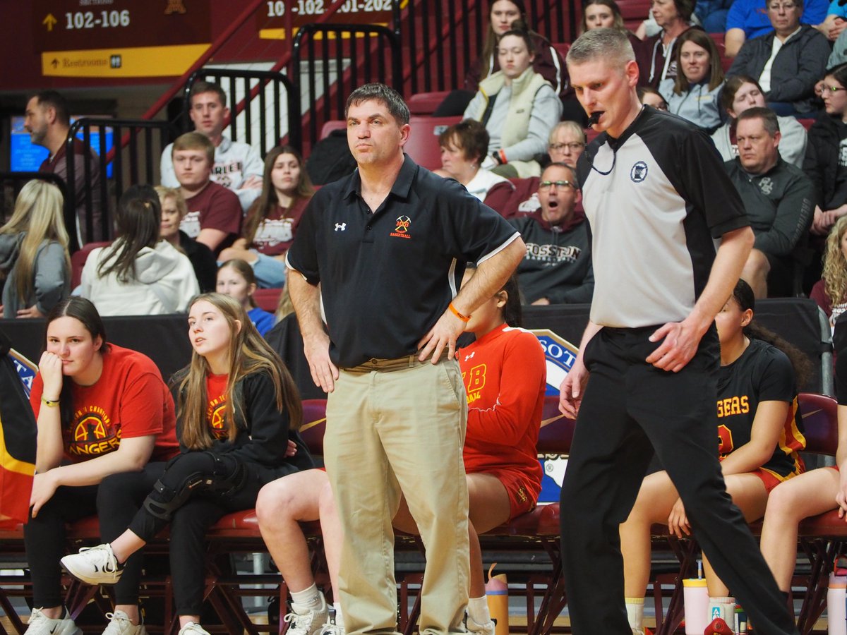 MinnesotaMillea's tweet image. Who&apos;s the busiest person in sports? It&apos;s Jeff Buffetta, who has coached the girls &amp;amp; boys hoops teams at Mountain Iron-Buhl for five years. Friday at 2, the girls will play at Williams Arena in the state semifinals and at 7 in Hibbing the boys will meet Cherry for a section title.