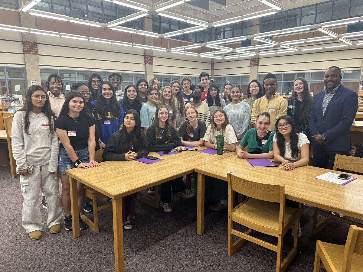 It was an absolute honor to serve as Keynote Speaker for the <a href="/hcpss_lrhs/">Long Reach HS</a>  Leadership Symposium! Amazing students, great dialogue, and crucial resume building; thank you Long Reach SGA having me!