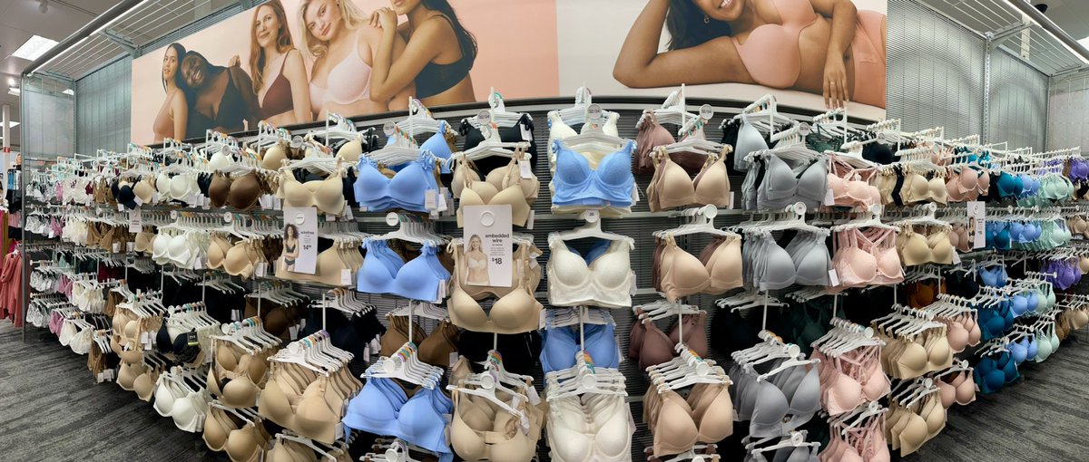 MaySandlin11's tweet image. With the best partners, TL @emily69716809 and TM Michelle, we got IHS looking 🤩😍 Was no easy task, but well worth it w these results✨ #target #visualmerchandiser #intimates #sleepwear #auden #colsie #starsabove