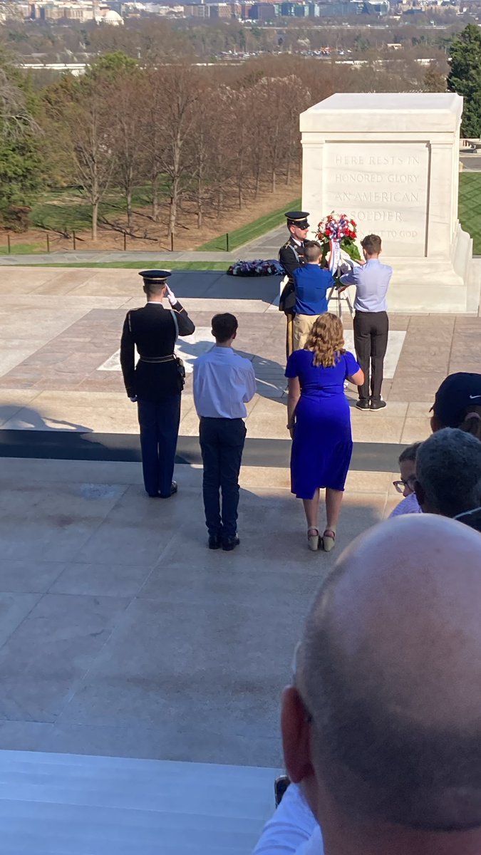 HendonMr's tweet photo. What a great experience for our students.  Our school laid a wreath at the Tomb of the Unknown Soldier at Arlington National Cemetery. https://t.co/uMzMxFL6ss