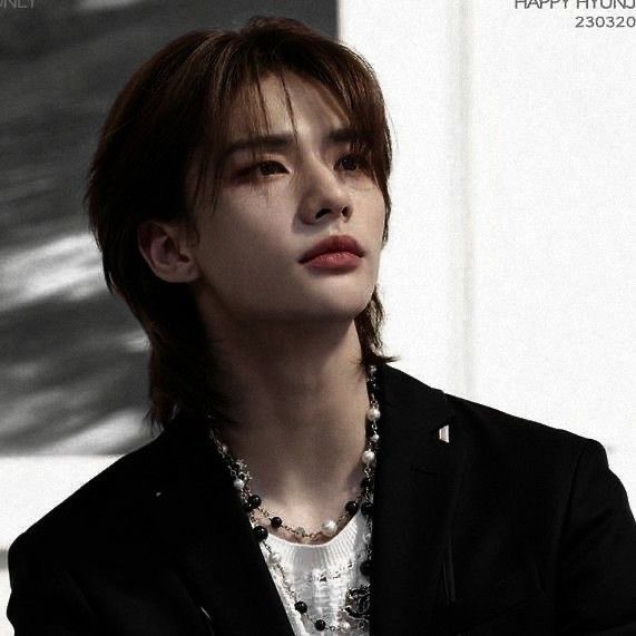 Lishy5474's tweet photo. Forever one of my faves 🎀🎀🎀

#Hyunjin #WeLoveYouHyunjin #kpop #StrayKids https://t.co/r833AOT6vh