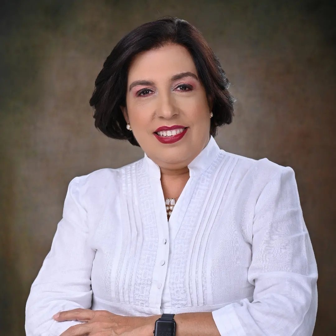#OrgulloZamorano: Nuestra egresada, Anabel Gallardo Ponce, de la clase '87 es ahora presidenta del @COHEPHonduras. ¡Felicidades por este logro @agallardoponce! 💪💚 #zamorano #soyzamorana #orgullozamorano #egresadazamorano