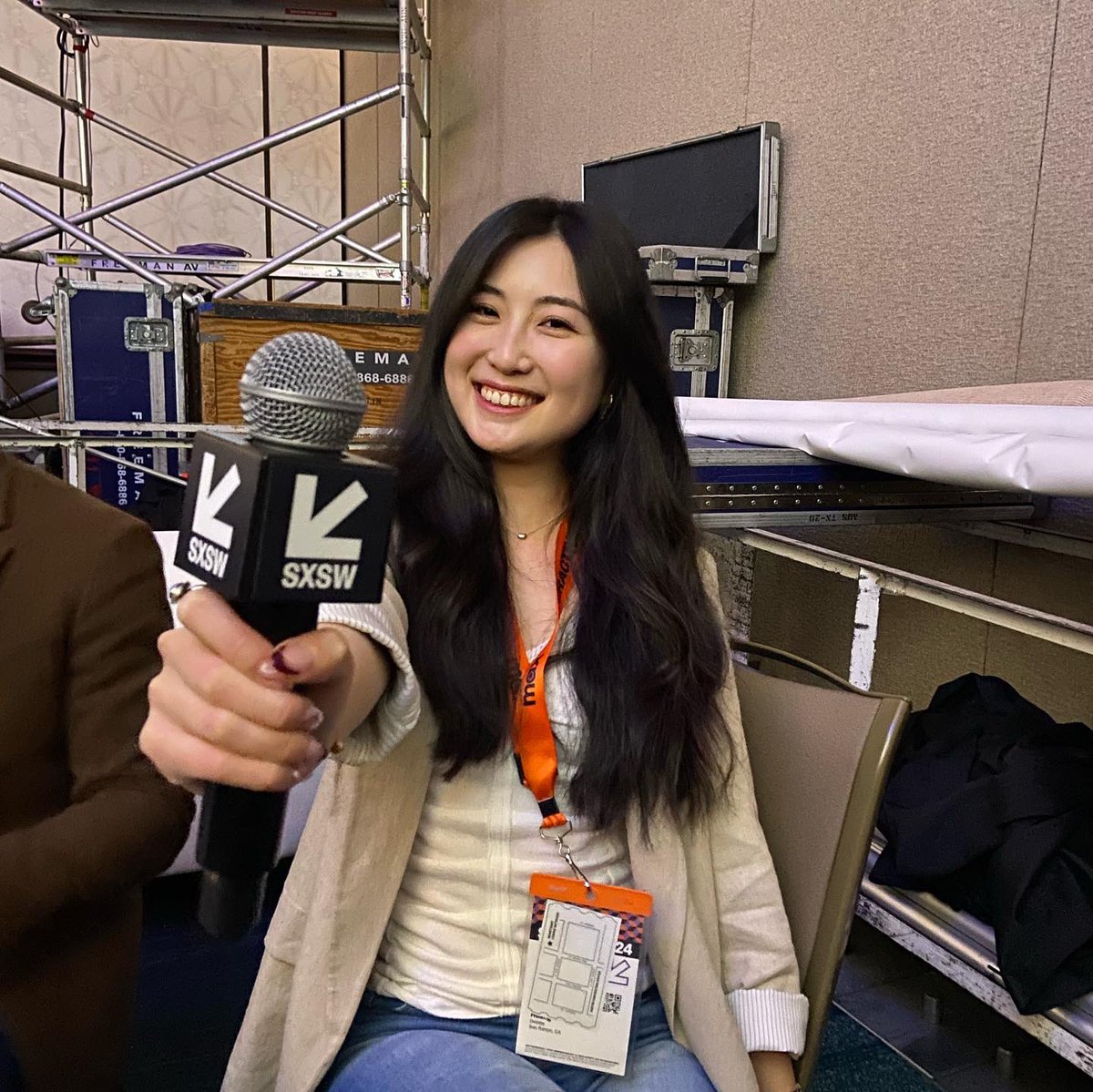 heyangehuang's tweet photo. 👩🏻‍💻milestone: presented my GenAI and Spatial Computing report at #SXSW 2024

reflection: staying true to honest values of empathy, equity, and kindness are needed in tech to ensure positive futures for all communities

as a new Texan friend said: 
Y’all means all 🌵🤠 https://t.co/UOVl662AWK