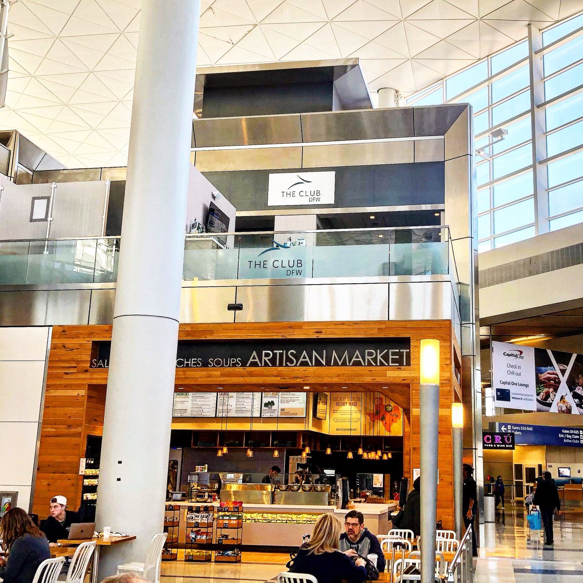 The Club DFW Terrace… 
#travel #prioritypass #airport #frequentflyer #workflow #travelblogger #amex #skymileslife #lux #weekendvibes #airportlife #businesstravel #dfwairport #dallas #texas