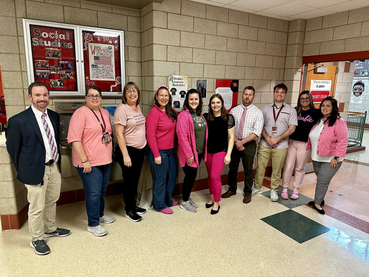 BrookSocStudies's tweet image. Celebrating #WomensHistoryMonth with our Barbie pink on Monday 🎀💄