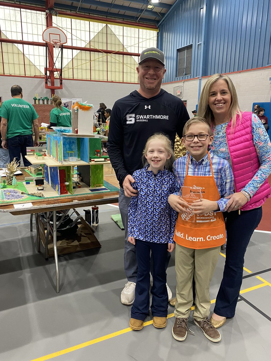 Brooks worked really hard on his house. Thanks to @SaintGobainNA for sponsoring the award. I know some @swarthmore @SwatBaseball students who would think this is pretty cool too.