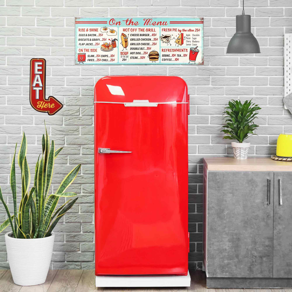 ClassicsPop's tweet image. On Pi Day... we want you to add a dash of nostalgia to your kitchen decor with our retro 'On The Menu' sign! Featuring nostalgic pricing for fresh pie and more, this charming piece evokes memories of simpler times &amp;amp; hearty food. #RetroSign #Nostalgia
l8r.it/ccmT