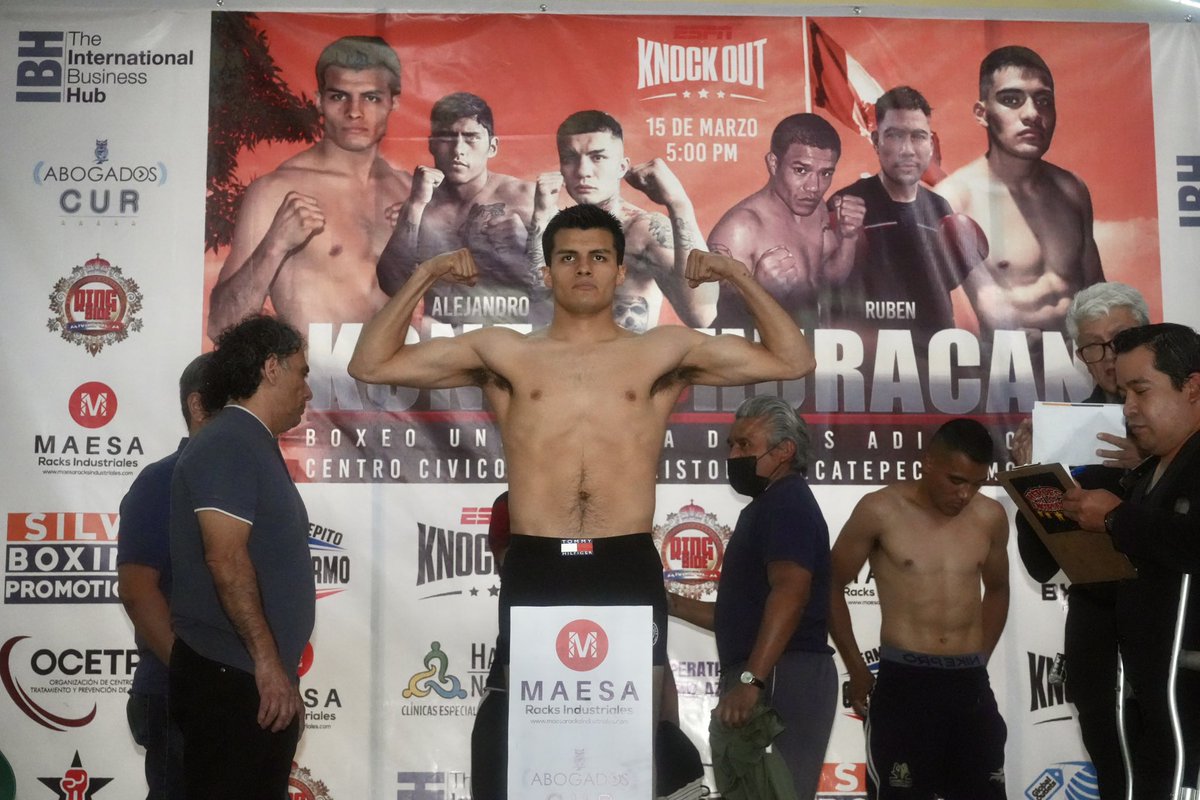 bxstrs's tweet photo. Pesaje oficial en Ecatepec de Morelos:

Campeonato NABF Junior WBC Superpluma 👑

Alberto Mora ⚖️129.2 lbs. 
Fernando Romero ⚖️ 127.9 lbs. 

¡Hay pelea! 🔥

📺Este viernes en vivo por @ESPNKnockOut 

@WBCBoxing @Gar4Mora https://t.co/Cyde6pXKnP