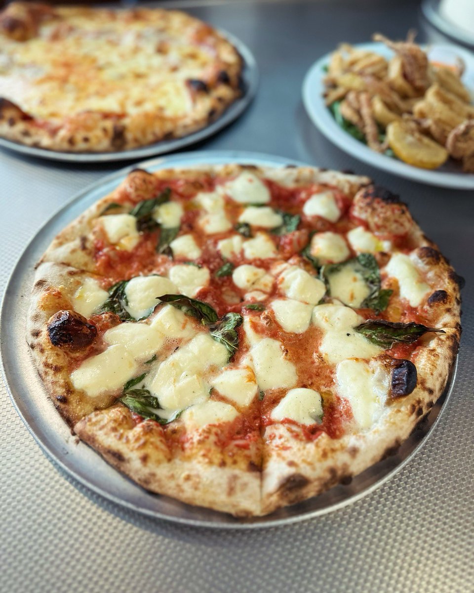 RP #LiveFirePizza #Napa   

High Time for Pi Time! π It’s national Pi day 3/14 ❤️ Pi said when someone asked if it could explain what Pi Day was again: `I don’t want to repeat myself.
@LiveFireOxbow 
 #3.14159265359 #piday #marchmadness #bestpizzaintown #napafood #woodovenpizza