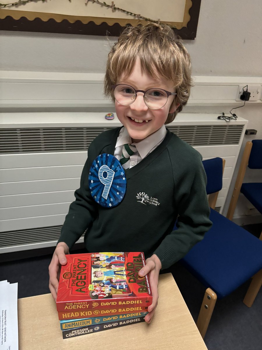 At Lawn we are very proud of the way our pupils grow into beautiful citizens of the future with true values. So we must share this wonderful act of kindness… Zander donating books to his class library on his birthday! @TransformTrust