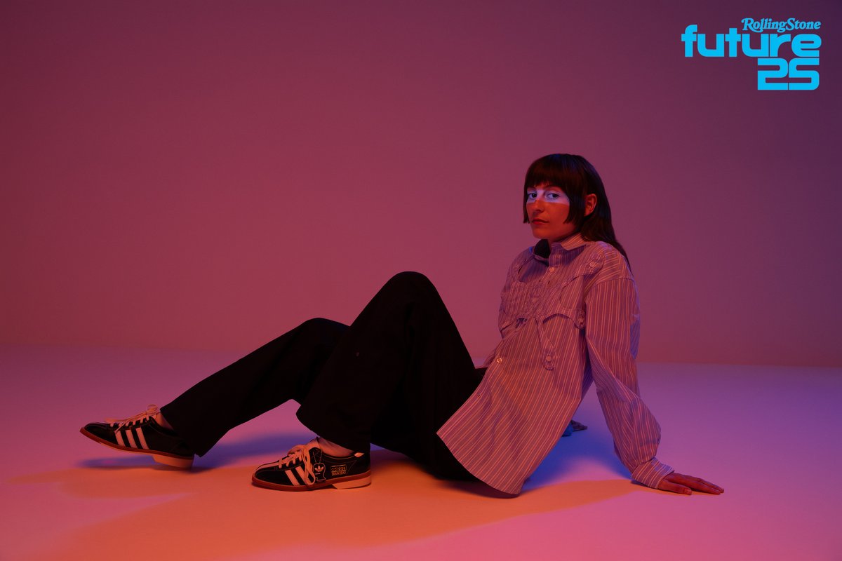 RollingStone's tweet image. Hot music takes from Faye Webster in Rolling Stone's latest digital cover:

“I hate Bob Dylan. I just never got into it, can’t stand him.”
On the Beatles: “I don’t care.”

🔗 rollingstone.com/music/music-fe…