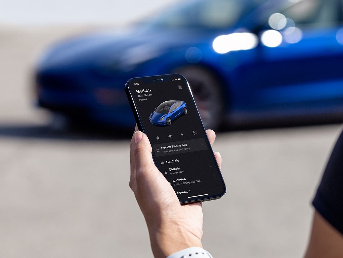 LockettTech's tweet photo. Today's TESLA QUICK TIP is all about how to setup phones📱for multiple drivers!  Share nicely people!  🤯 https://t.co/bZbFL8kj6g   #tesla #modely #model3 #quicktips #teslaquicktips #teslatips #teslahiddenfeatures https://t.co/eSXD4HEavf
