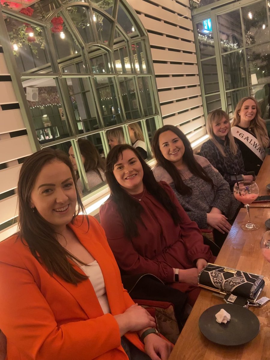 Galway Rose Centre (@galwayrose_) on Twitter photo *Apply to be the Galway Rose online @ roseoftralee.ie *
Thanks so much to <a href="/HydeGinBar/">HydeBarGalway</a> for hosting us tonight for a Rose meet up in the lead up to this year’s 2024 Galway Rose Selection 🌹
Such a fantastic night 🤗
#galway #gaillimh #galwayrose #roseoftralee *Apply to be the Galway Rose online @ roseoftralee.ie *
Thanks so much to <a href="/HydeGinBar/">HydeBarGalway</a> for hosting us tonight for a Rose meet up in the lead up to this year’s 2024 Galway Rose Selection 🌹
Such a fantastic night 🤗
#galway #gaillimh #galwayrose #roseoftralee