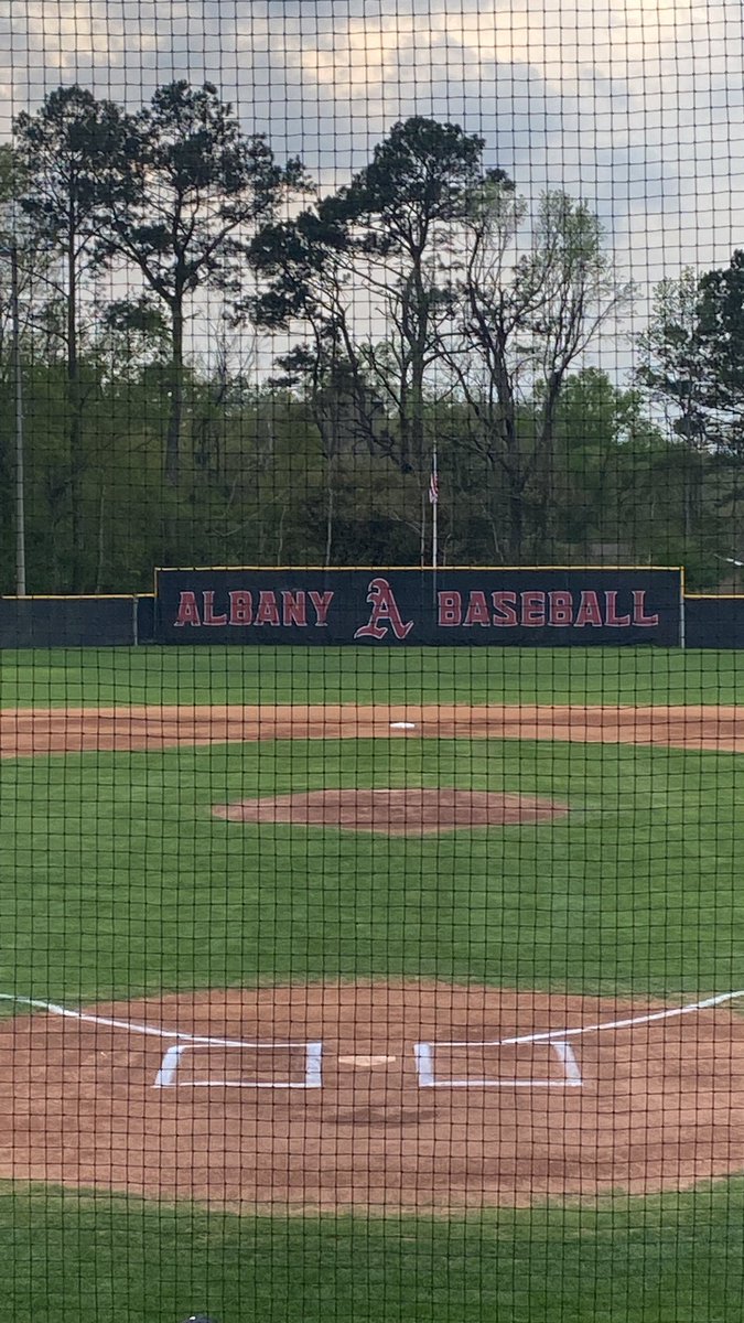 Rivalry Thursday vs Springfield

Hornets lead the series 1-0.