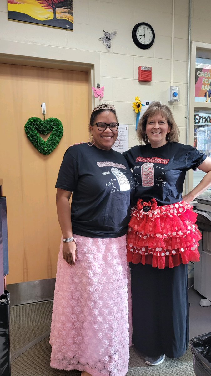 GodIsGood81's tweet photo. Having fun for 3/13 and 3/14 𝛑 @TICalculators  #Palindrome313 #PiDay314 #HighSchoolFun #MathMemories https://t.co/wZF6HBvi7x