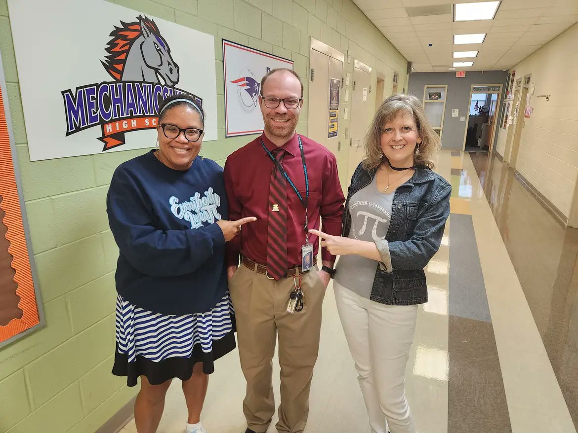 GodIsGood81's tweet photo. Having fun for 3/13 and 3/14 𝛑 @TICalculators  #Palindrome313 #PiDay314 #HighSchoolFun #MathMemories https://t.co/wZF6HBvi7x