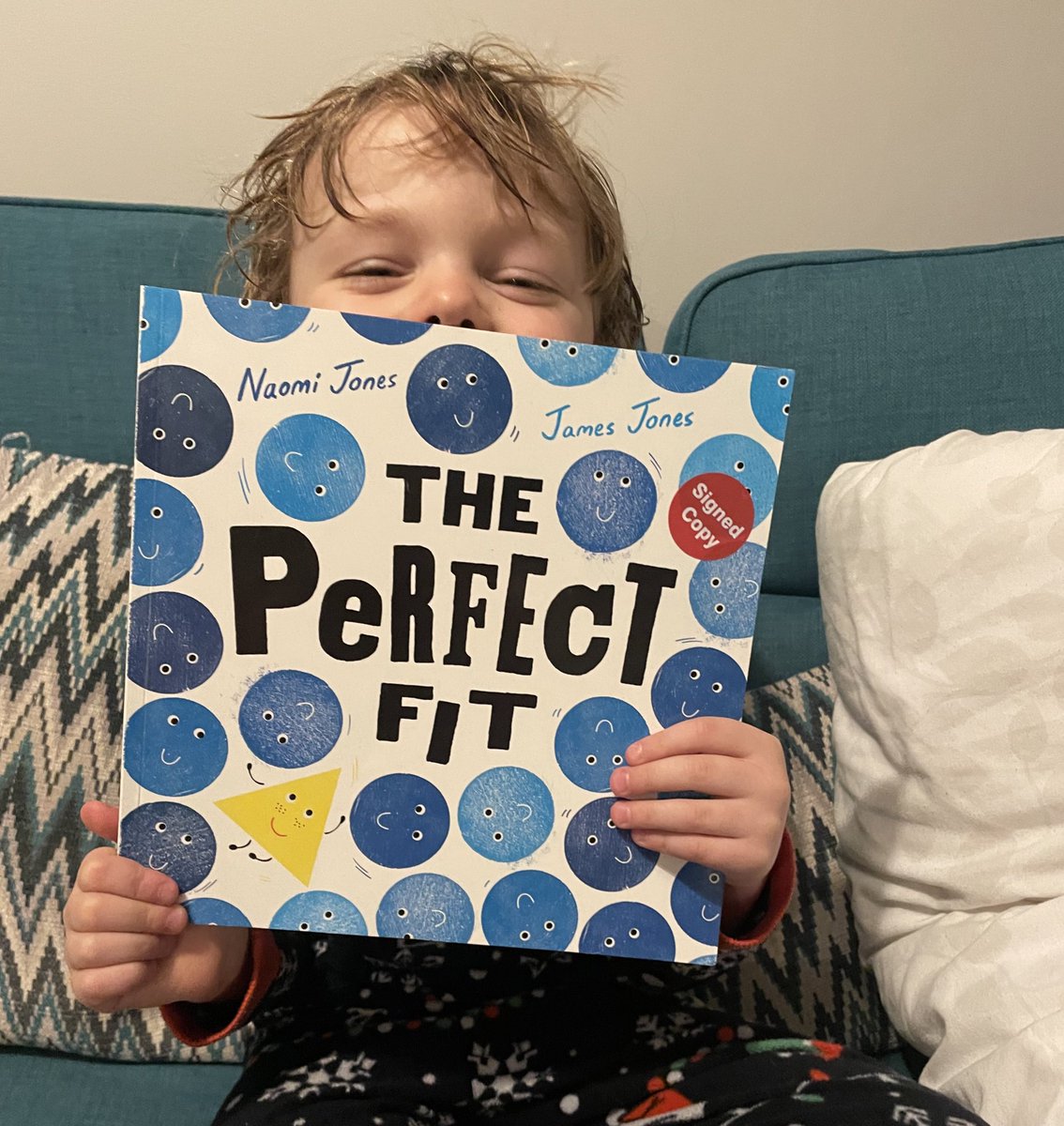 He was supposed to be choosing a World Book Day book with his token but was absolutely determined to get this one instead @NaomiJones_1 @JamesPaulJones ☺️ @GriffinBooksUK @OxfordChildrens