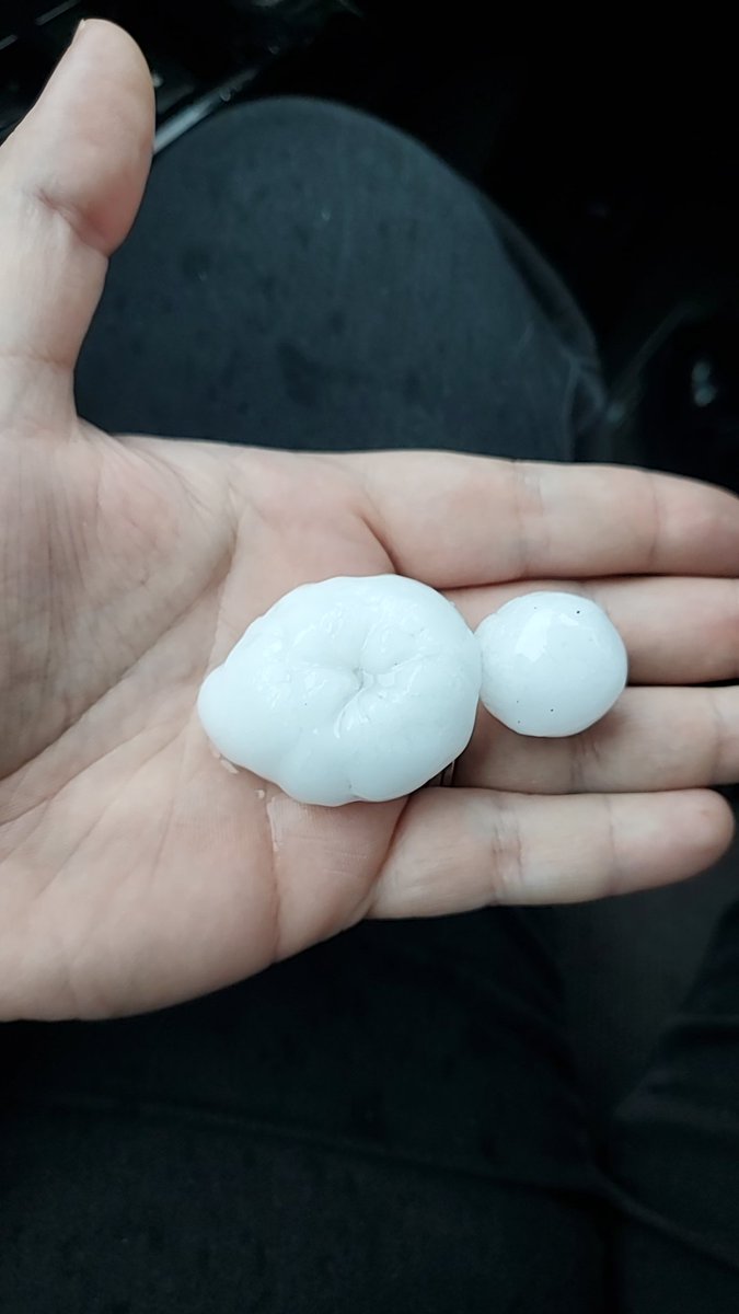 Hail from Wentzville, MO storm around 4pm today <a href="/ryanhallyall/">Ryan Hall, Y’all</a> <a href="/NWS/">National Weather Service</a>