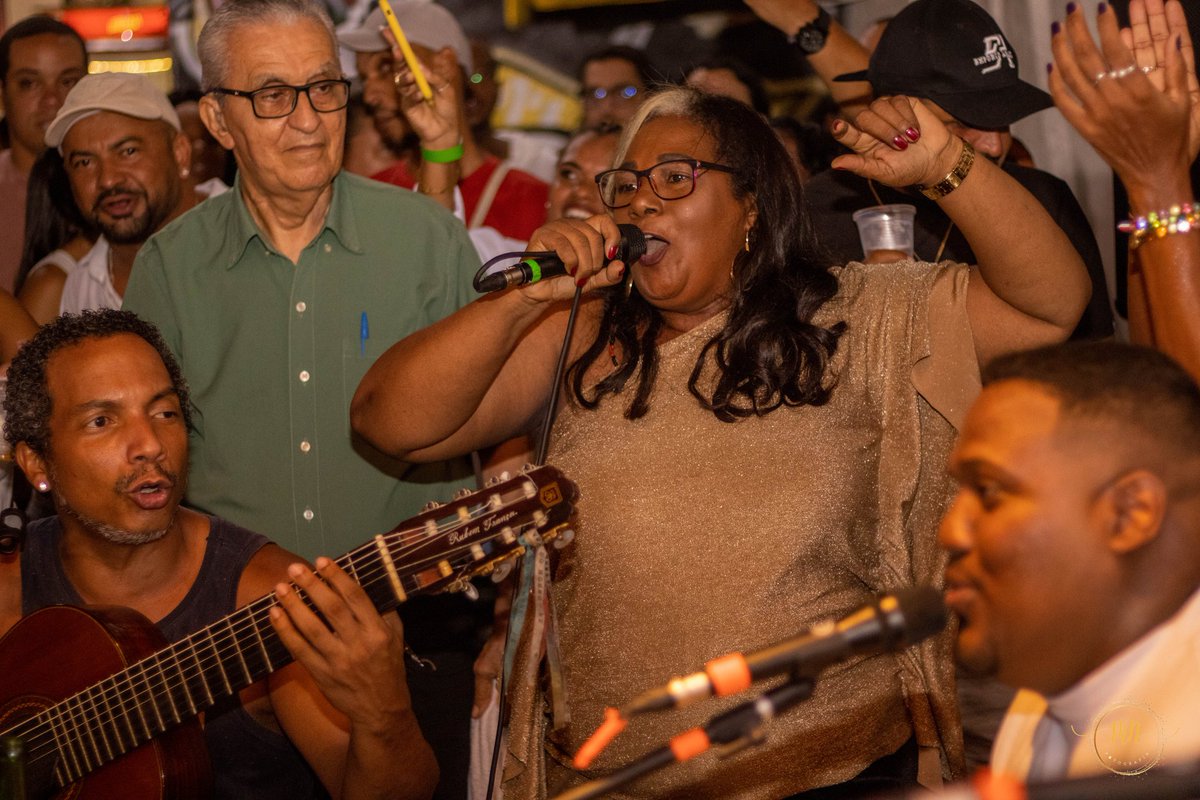 sambadapitomba's tweet image. #tbt mais que especial, samba das mulheres ! 
@manuelanunes_fotografia