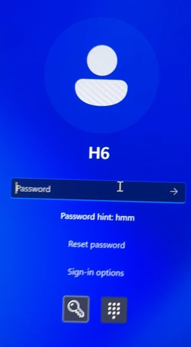 I LOCKED MYSELF OUT OF MY PC AND MY PASSWORD HINT IS FUCKING HMM???