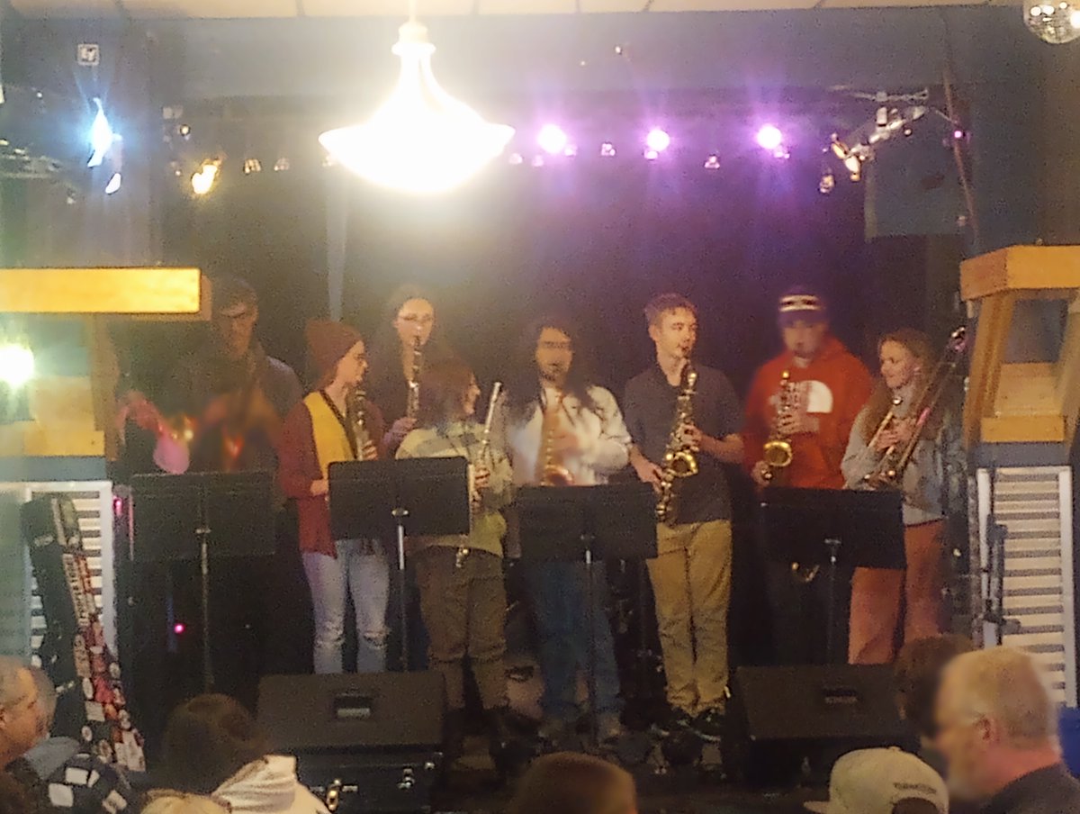 Denfeld Band tweet media