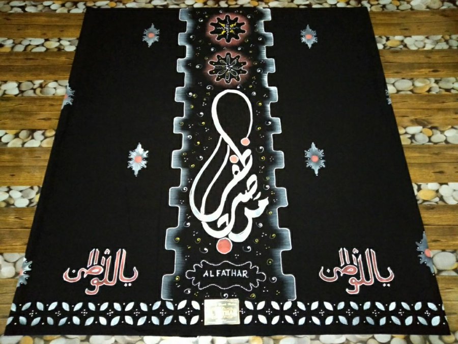 batikasrimuna's tweet photo. • Sarung Lukis • 

• Bahan Kain Katun Candi Mekar

• Tebal, halus, adem, dan nyaman dipakai

• Ukuran dewasa 120 x 220 cm

• Harga 100K 

• Order via WA 082323613023 https://t.co/qZF9CpMZmV