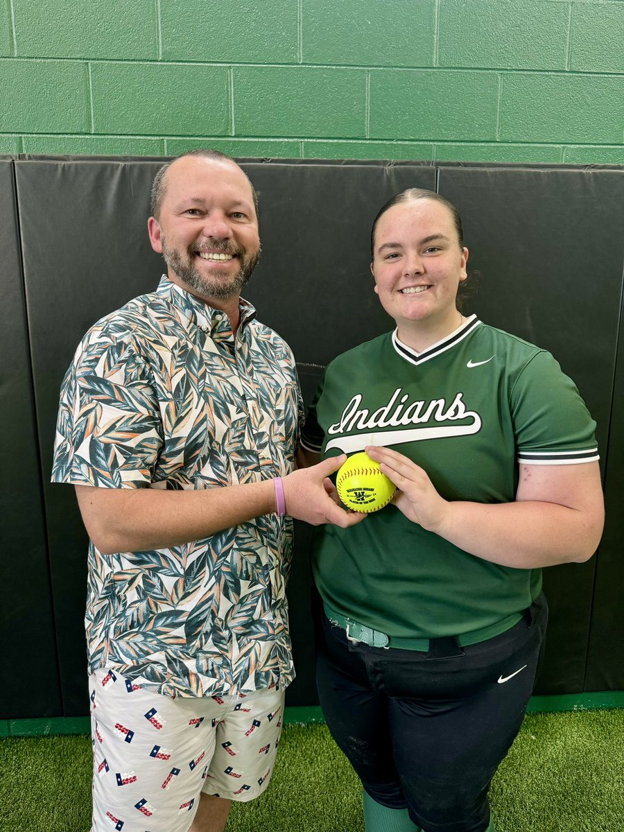 Week 2 Player of the Week presented by Adam Rope with State Farm Insurance
District 11-6A
Opponents: Desoto and Duncanville
𝗕𝗥𝗬𝗡𝗡𝗘 𝗚𝗥𝗔𝗠𝗠𝗘𝗥
Avg .500
3 Hits
5 RBI
OBP .571