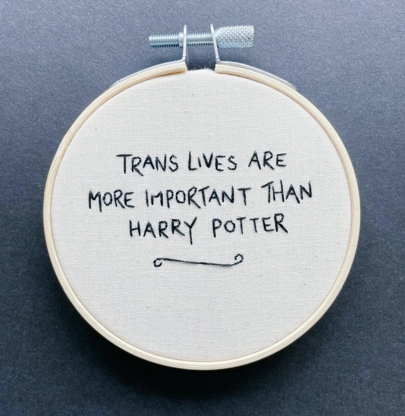 #Transgender #lgbtqia 
🏳️‍⚧️🏳️‍⚧️🏳️‍⚧️🏳️‍⚧️🏳️‍⚧️🏳️‍⚧️🏳️‍⚧️🏳️‍⚧️🏳️‍⚧️
🩷🩷🩷🤍🤍🤍🩵🩵🩵
#TransRightsAreHumanRights
#jkrowling