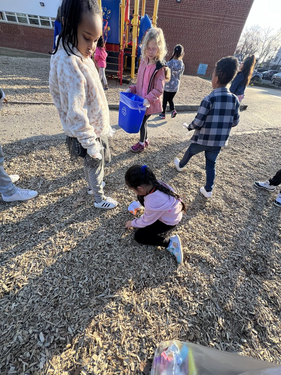 Global citizens have a responsibility to care for the Earth! 🌎 ♻️🚮 #IBpyp #firstgrade #RandolphStars