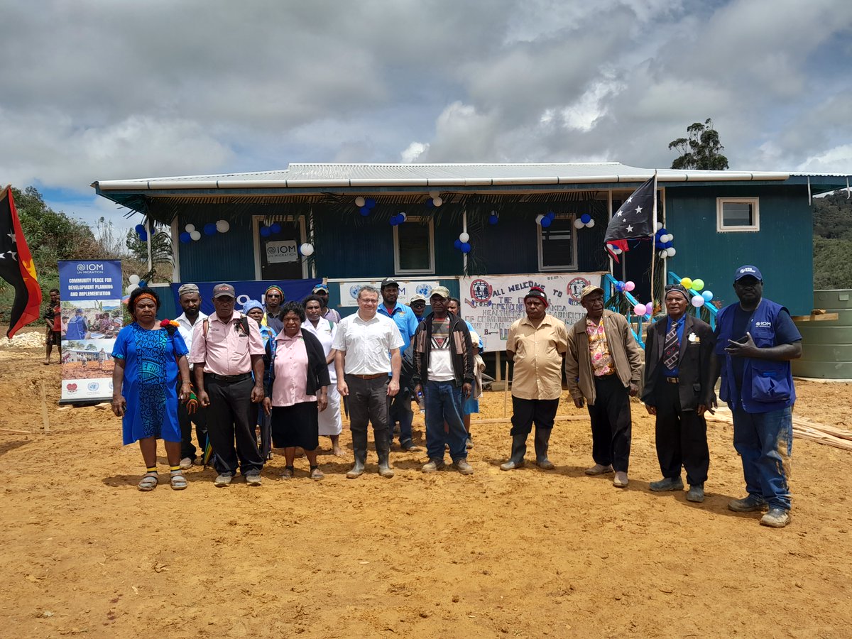 The recently opened Pira 1 health facility, in the Aiya Local Level Government of Southern Highlands Province has now recruited a healthcare professional to be stationed in the local community. Click below to read more: png.iom.int/stories/iom-an…