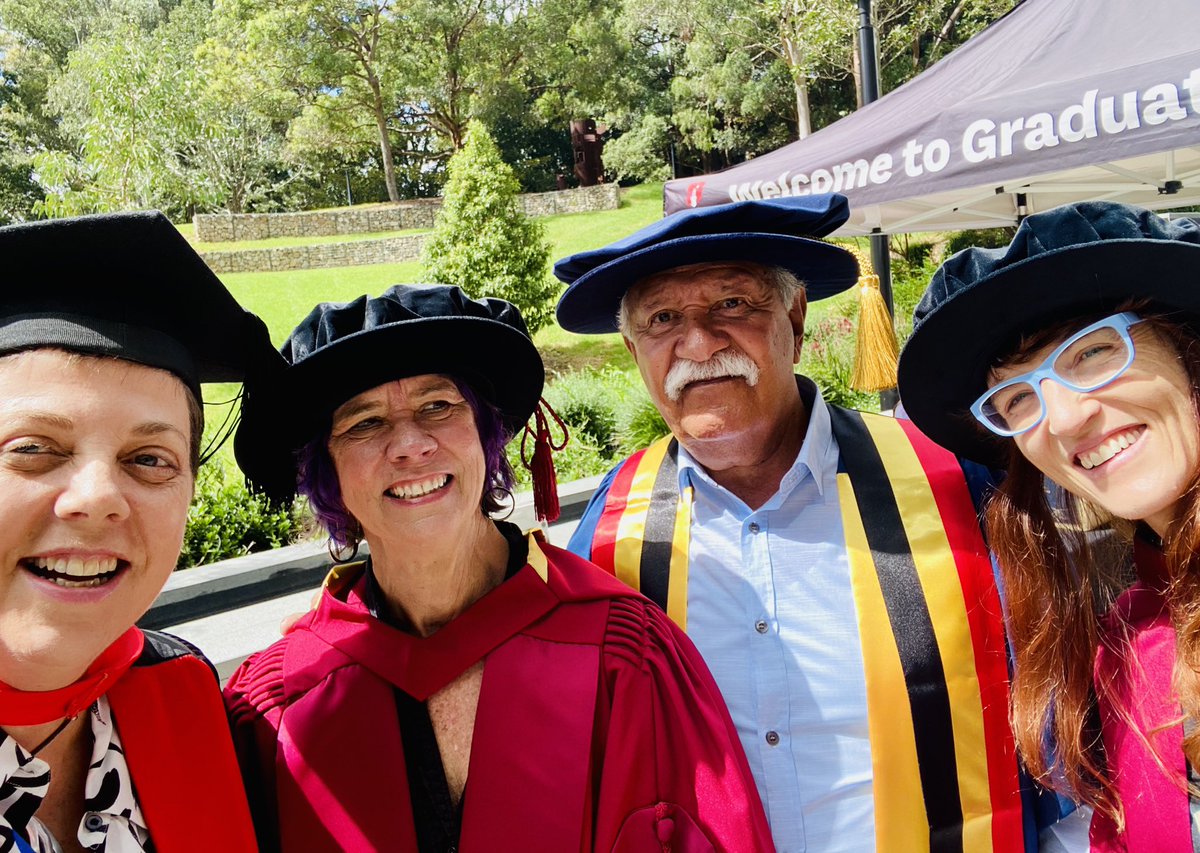 Celebrating @VitaChristie1 and @ConnieHenson_Oz PhD graduation today with Uncle @Boe50R @DjuraliHR @HRIAust