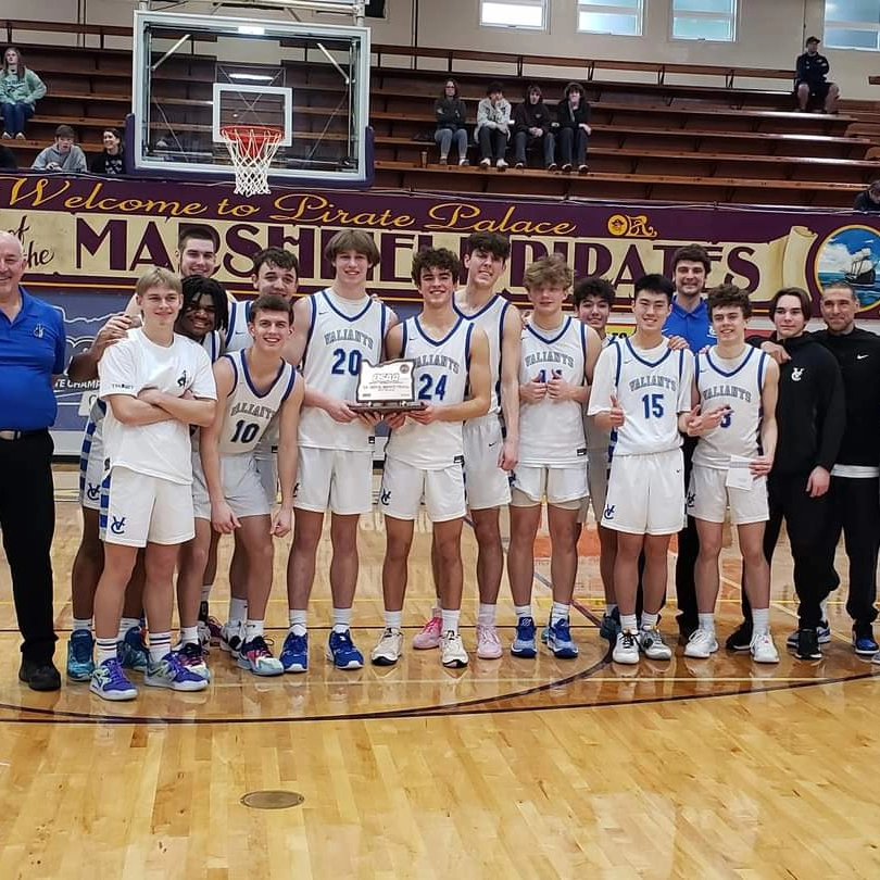 LarryHolub99's tweet photo. Great year for @NoahHolub wrapping up his basketball career on and above the hardwood. Just some of the highlights of the year. All League honors and 3rd place at state with @vcvaliants. Next stop Western football 🏈  🐺  💪. https://t.co/fZ18reZRXv