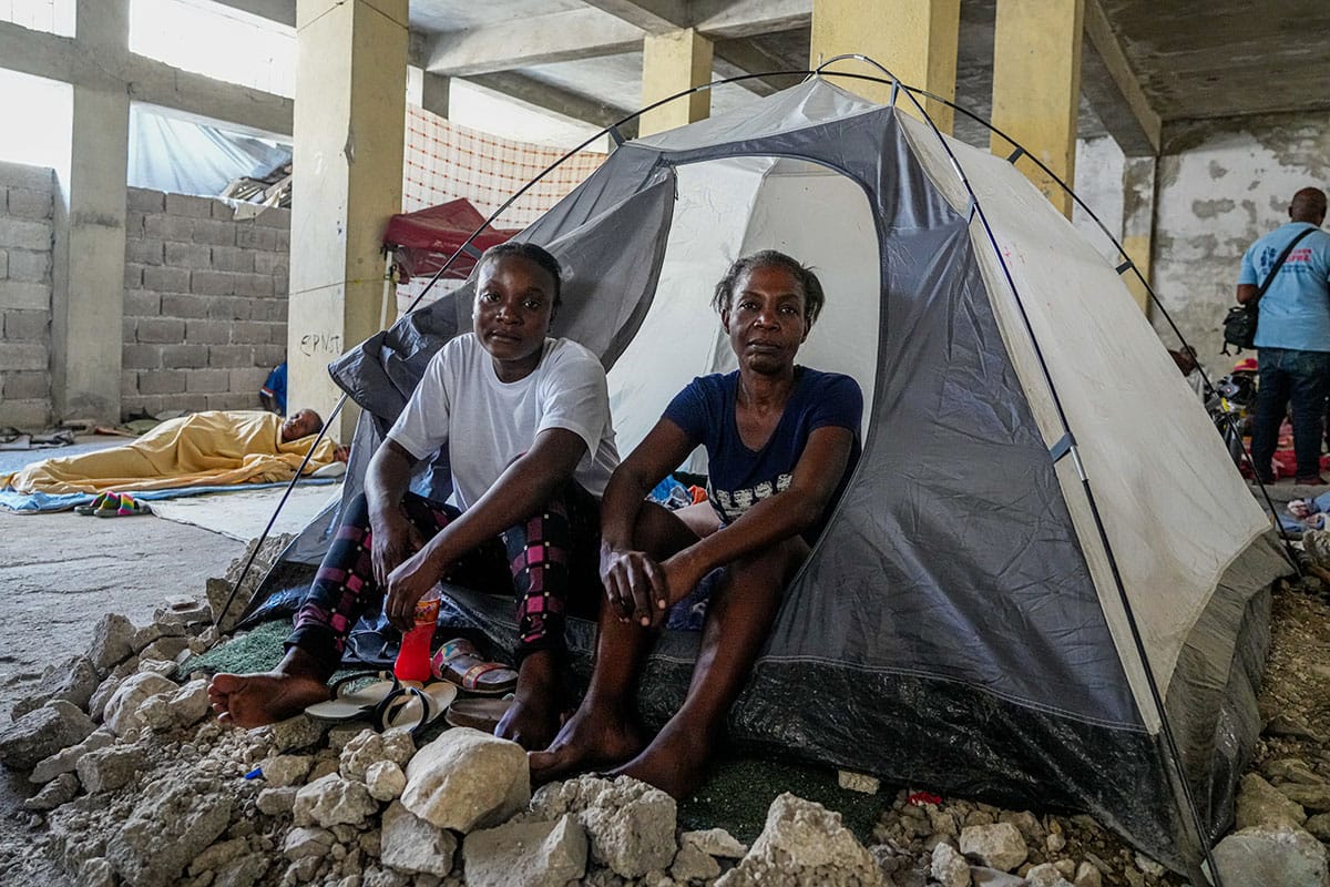 'Urgent attention needed in Haiti as violence escalates, leaving over 160,000 people displaced in Port-au-Prince. Humanitarian crisis demands immediate support for those affected.
Full article - iom.int/news/waves-vio…
 #HaitiCrisis #HumanitarianAid'