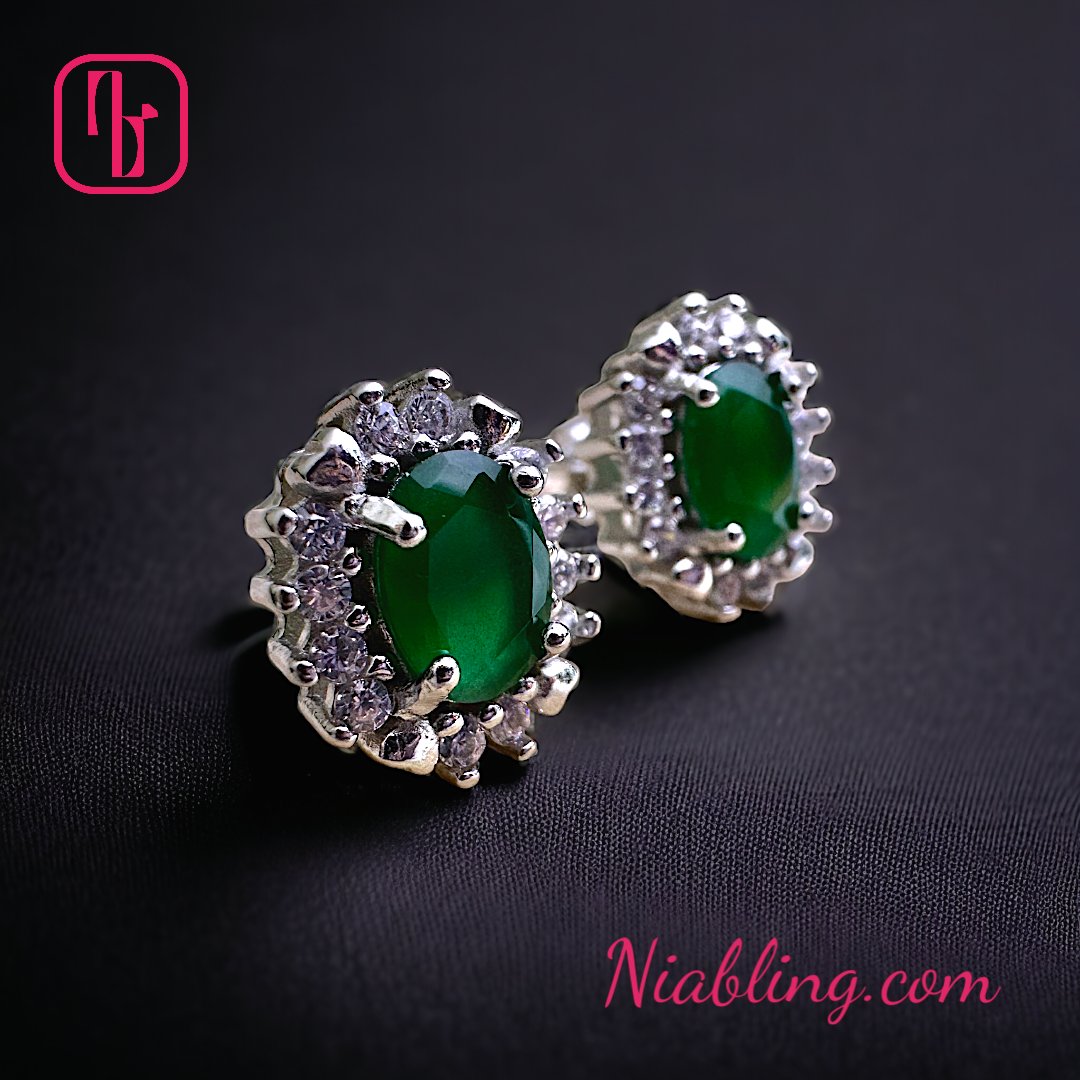 nia_bling's tweet image. Shine bright like a diamond with nia bling collections.
#silvercollections
order now on niabling.com
Book your order Now.
Follow US Now @nia_bling
#SilverJewelryGlamour #PreciousSilverDesigns #ShineInSilver #ElegantSilverPieces #SilverJewels #ChicSilverAccessories