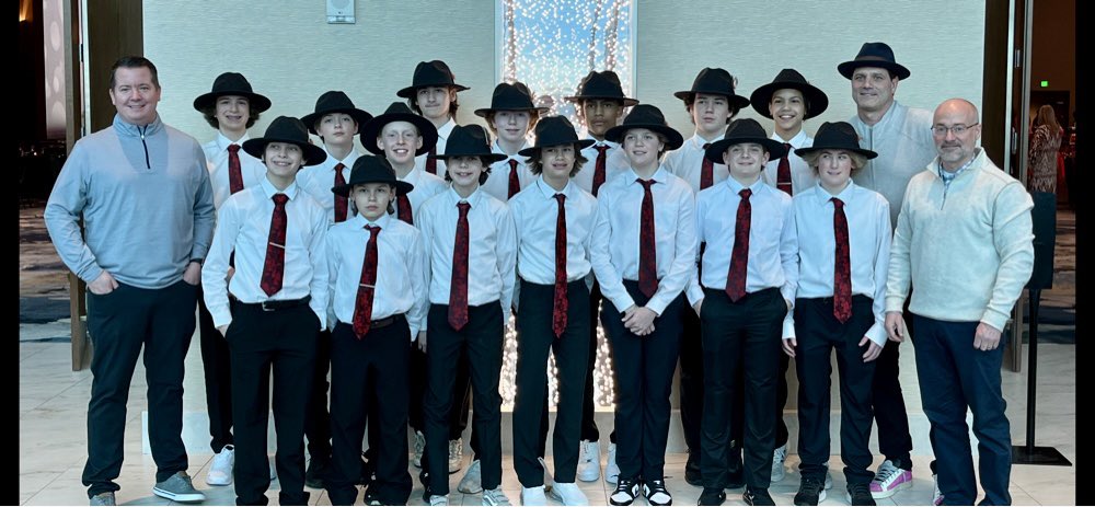 roseville_a's tweet photo. We came with style. 
We are ready 😎
#MNHOCKEY #Drivetostate #PWA #D2 https://t.co/lh9QGM8lpw
