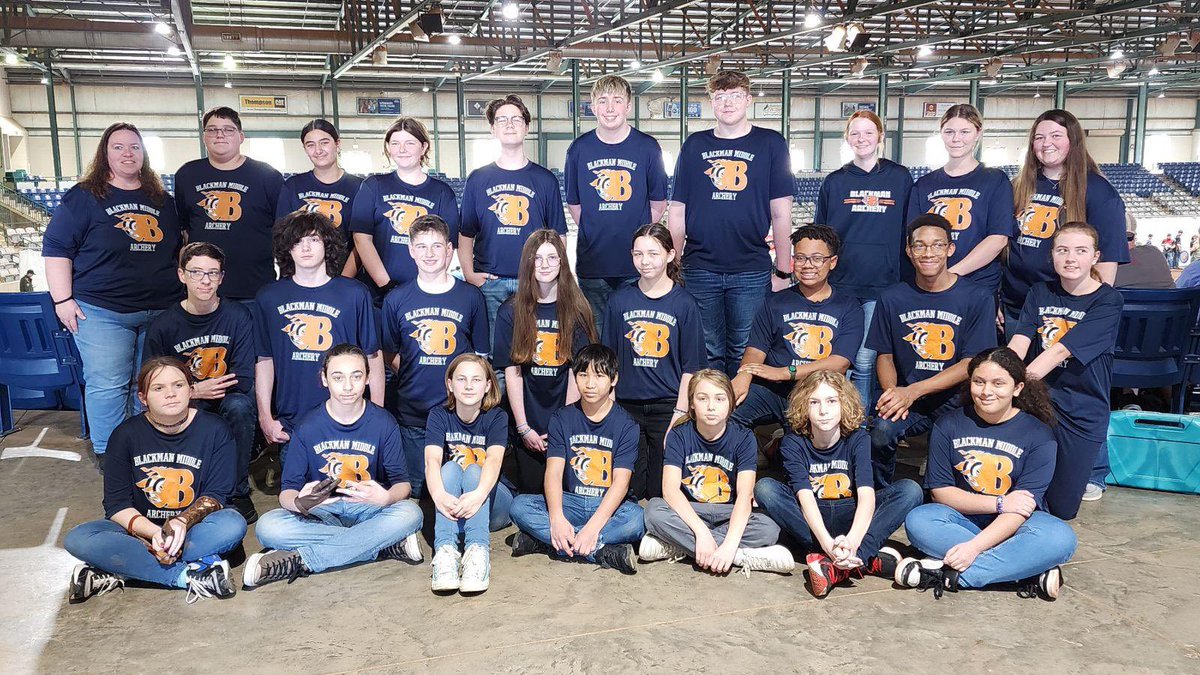 Lucrecia Gregg tweet media