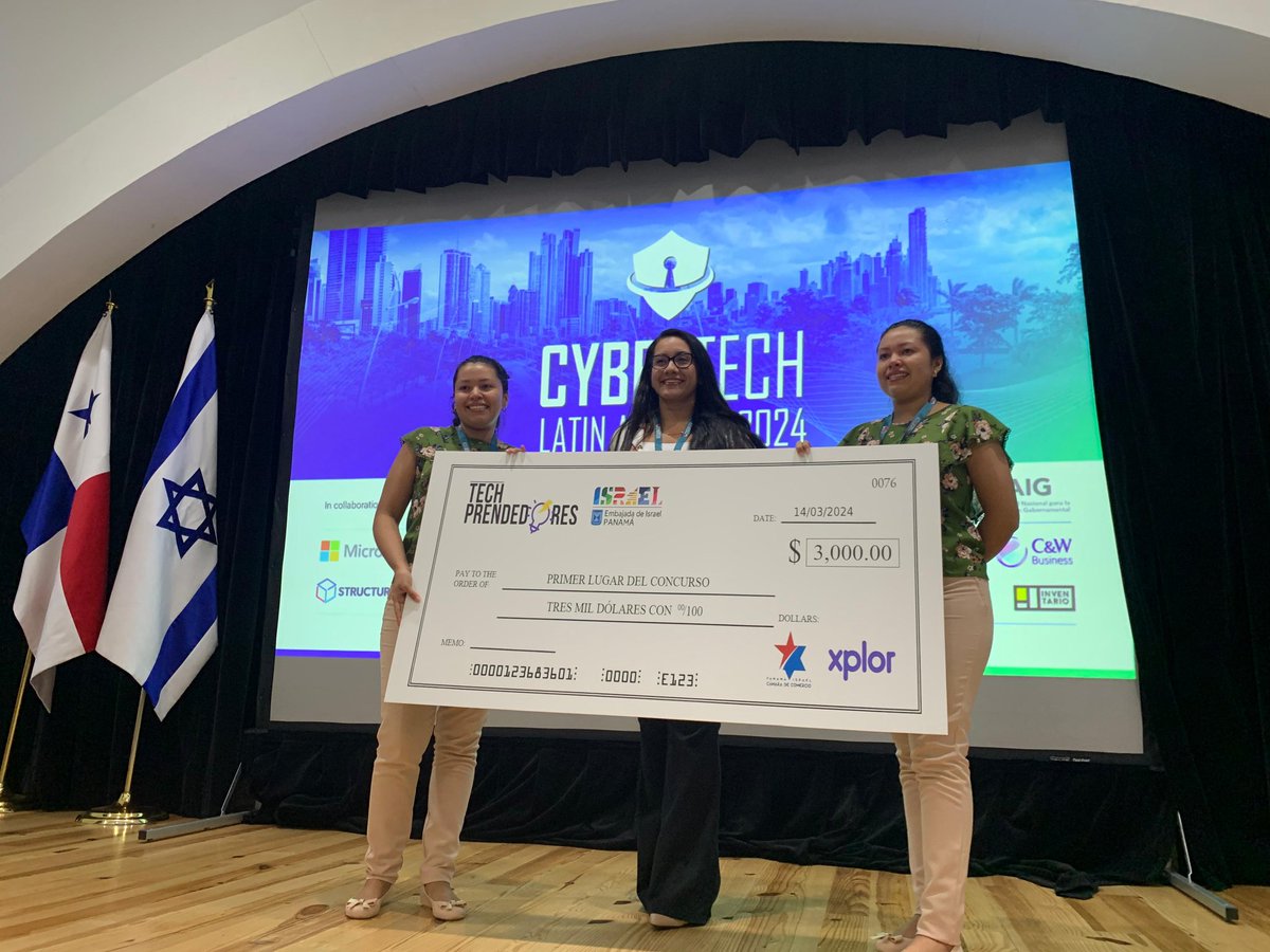 UtpDgtc's tweet image. Hoy Tecnology Bee Houses equipo de  Emprendedores de la Facultad de Ing. en Sistemas Computacionales, asesorados por la Ing. Adiz Acosta de la UGTC en @UTPVeraguas gana el TechPrendedores 2024 del #Cybertechlatam de la Embajada de Isarael. @utppanama