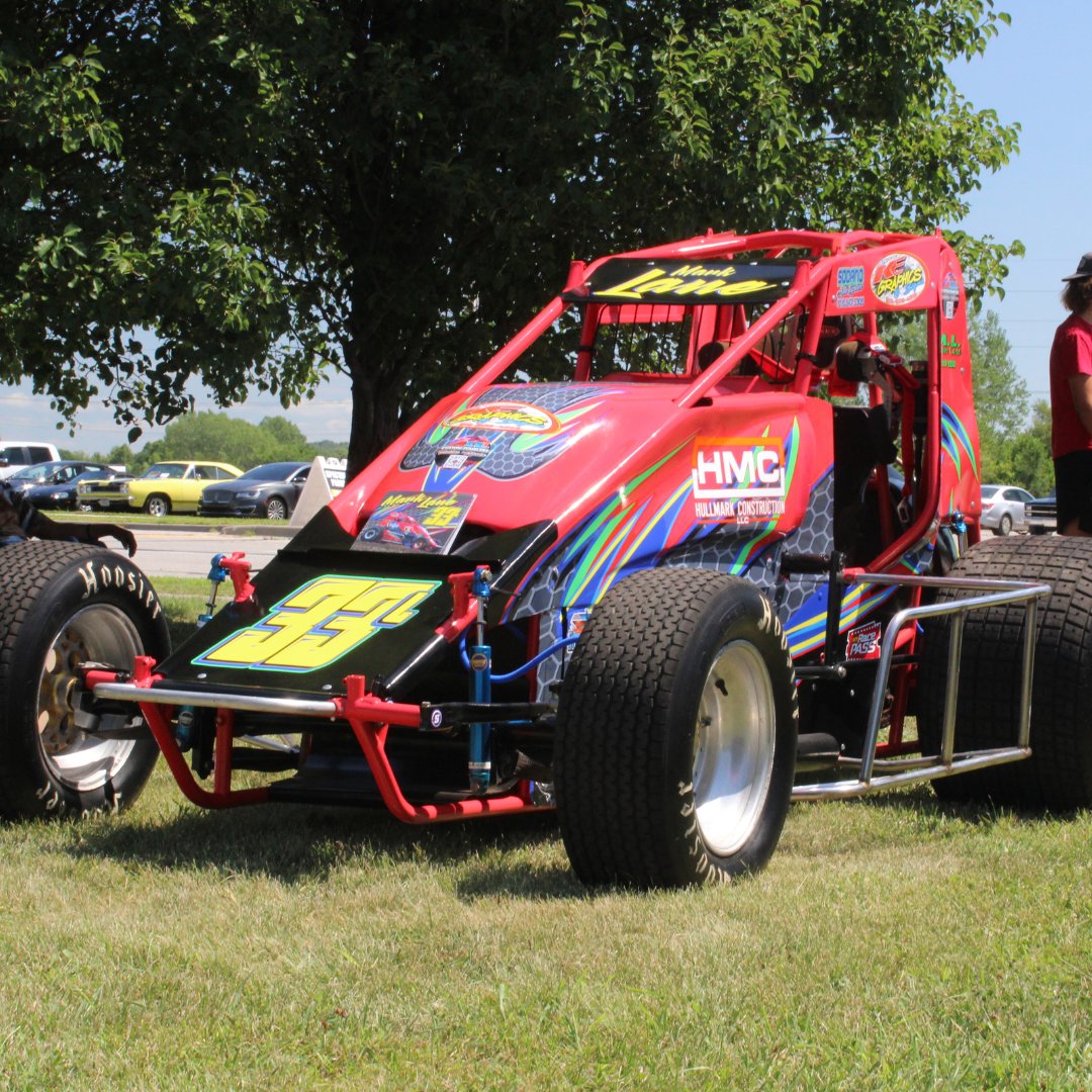 ABC_autocare's tweet image. From Worn to Wow: Our Body Shop Expertise Unleashed! 🛠️✨ Witness the transformation as we restore vehicles to showroom glory. 🚗💫 #AutoBeautyCenter #CarShowReady #RestorationMasters