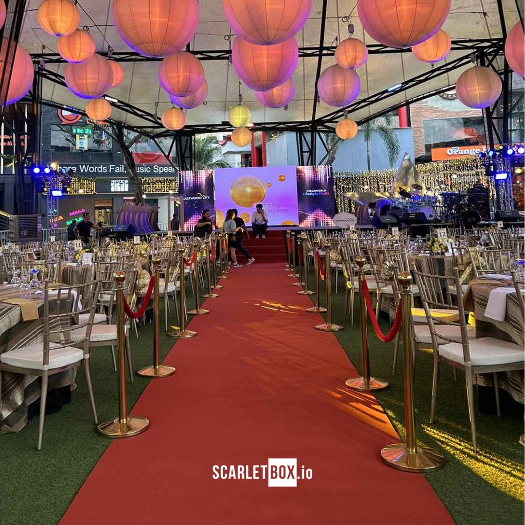 Scarletbox_io's tweet photo. An unforgettable night at the Eastwood City Walk of Fame 2024 w/ #DonBelle &amp; their amazing fans! Big thanks for the love &amp; support. 🌹 Our auction booth with pieces from Pilita Corrales to German Moreno was a hit, thanks to you! 🎥🎶

Let's keep making memories. 

#ScarletBox https://t.co/j833ThoFEQ