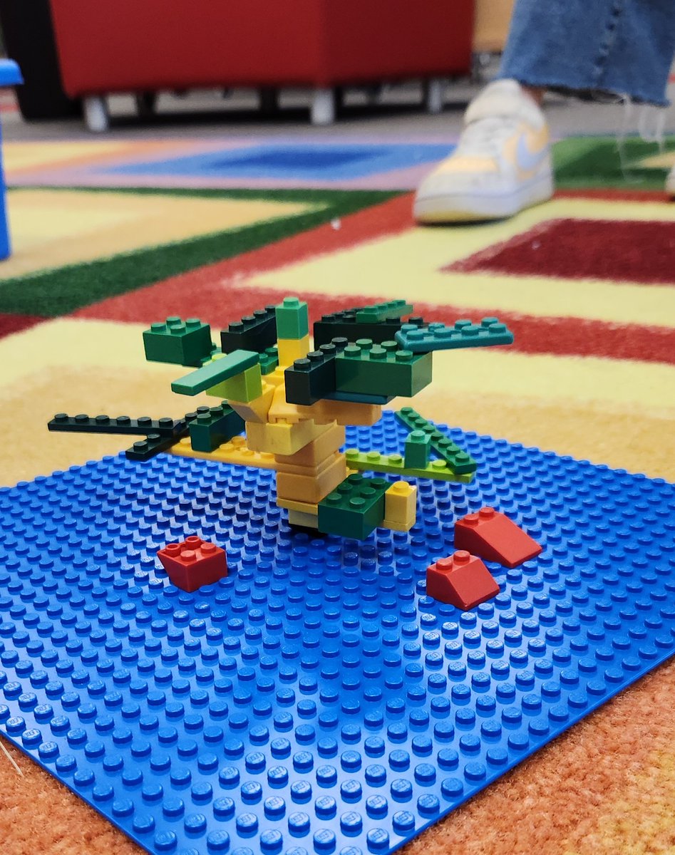 Ⓜ️rs.©️andela (@brittanycandela) on Twitter photo For #WomensHistoryMonth 3rd graders are learning about cactus queen Minerva Hoyt, who fought to protect the Californian desert and helped establish <a href="/JoshuaTreeNPS/">Joshua Tree NPS</a> . They made some pretty awesome Joshua trees too! 🏜 For #WomensHistoryMonth 3rd graders are learning about cactus queen Minerva Hoyt, who fought to protect the Californian desert and helped establish <a href="/JoshuaTreeNPS/">Joshua Tree NPS</a> . They made some pretty awesome Joshua trees too! 🏜