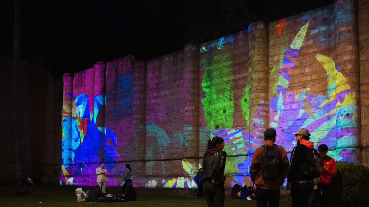 fonturcol's tweet photo. ¡Cartagena y Bogotá se visten de Pacífico! 🇨🇴
El video mapping simultáneo en Cartagena y Bogotá,  nos sumerge en la magia y belleza del Pacífico colombiano. ✨
Cultura, gastronomía, tradiciones... ¡un viaje sensorial que enamora a cualquiera!
#ElPaísDeLaBelleza https://t.co/7DvIwezrYB