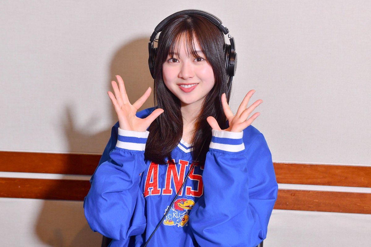 hinatazaka46's tweet image. 本日3月15日(金)11:30〜
TOKYO FM「ローソン presents 日向坂46のほっとひといき！」に #富田鈴花 が出演いたします📻✨

ぜひお聴きください🍵

#ローソン
#ほっとひといき
#日向坂46
tfm.co.jp/hitoiki/