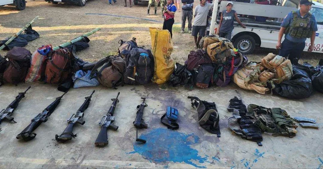 30 NPAs NEUTRALIZED, 47 FIREARMS SEIZED IN FEBRUARY 

The CPP-NPA suffers devastating blows in February, as the Visayas Command (VISCOM) sweeps the entire Visayas region in its efforts to neutralize the remnants of the terrorist group. 
facebook.com/share/p/X2C6Lc…