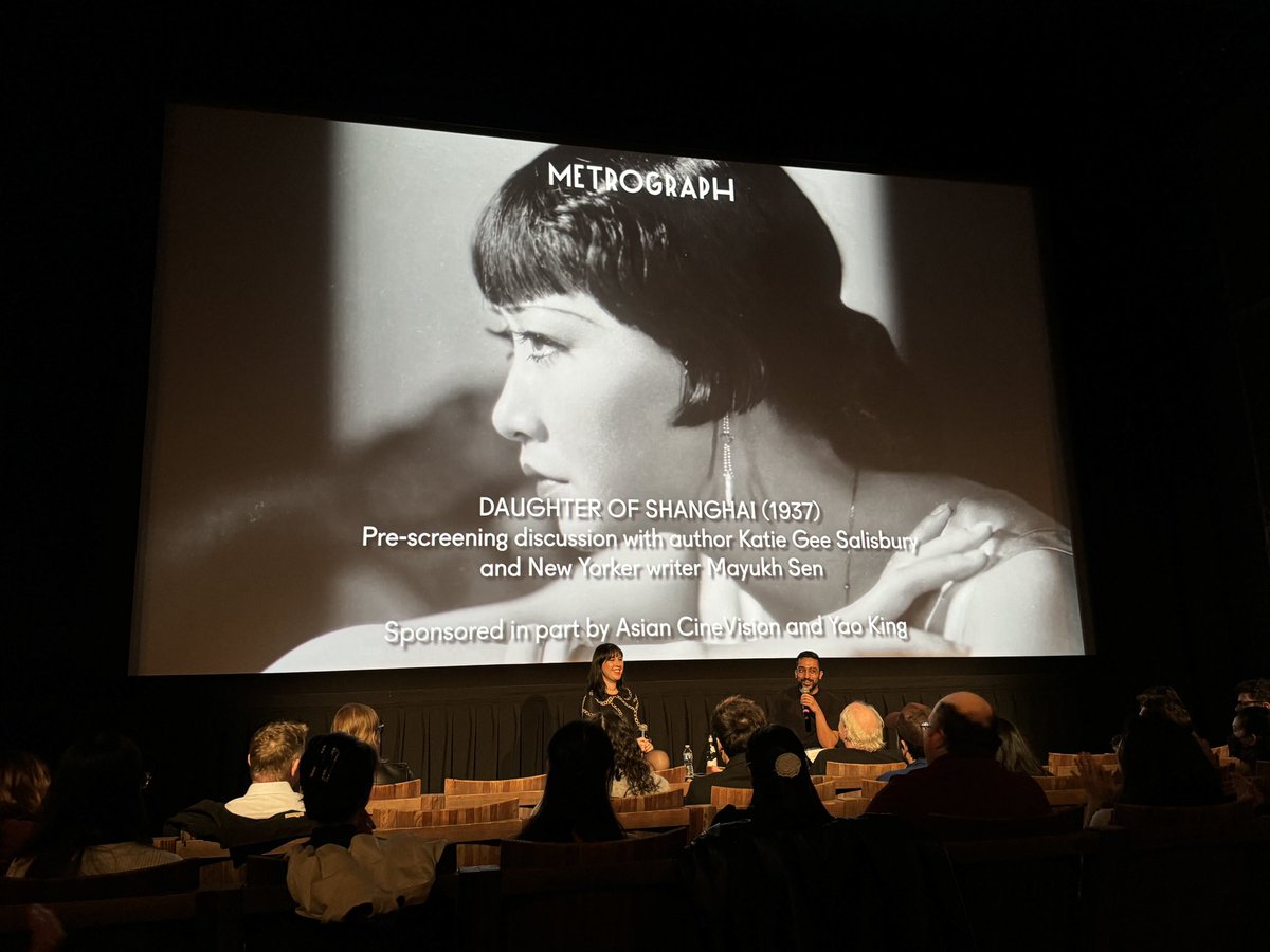 aaaricuny's tweet photo. Katie Gee Salisbury discussing her book “Not Your China Doll” on the life of Anna May Wong, with screening of “The Daughter of Shanghai,” at Metrograph, co-sponsored by Asian CineVision and Yao King. #annamaywong #metrograph #katiegeesalisbury #notyourchinadoll https://t.co/QwQ19zgkpY