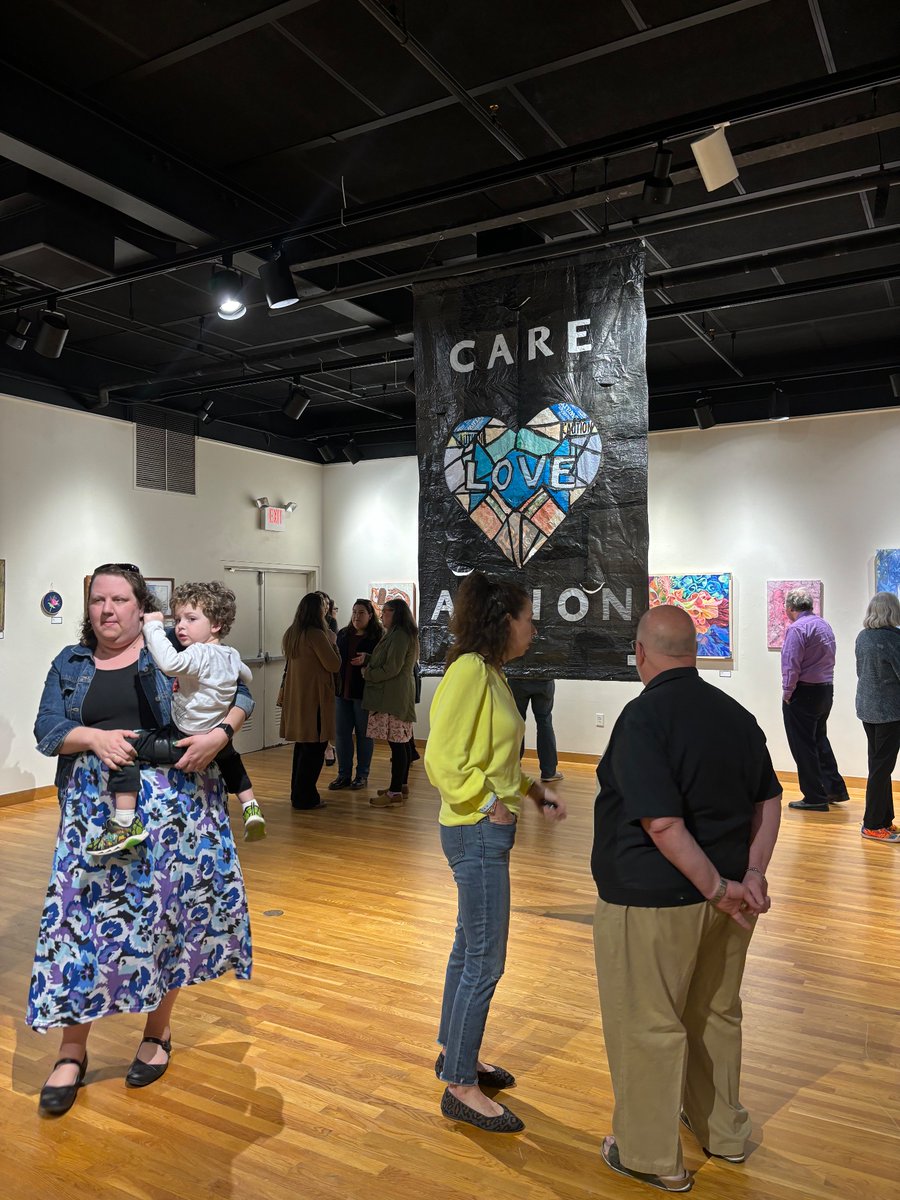 MathWps's tweet image. Tonight was the opening of the WPS Visual Arts Faculty Show, InspirED, at the Worcester Center for Crafts. A great job was done by all of the participating artists including Timmary Leary, Visual Arts Liaison. @worcesterpublic @WPSArts