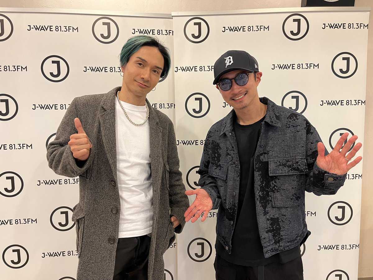 #jwave TOKYO M.A.A.D SPIN \\ 金曜日は #PKCZ の #Pラジ // 🎙 #EXILEMAKIDAI 👨 #橘ケンチ @kenchi_official THE FAR EAST COWBOYZ E.P.リリース&絶賛ツアー中❗️ @EXILETHESECOND_ のお話や #北陸新幹線開業 イベントについてなど 笑顔満開🌸なトークお届け📻 radiko.jp/share/?t=20240… #maadspin
