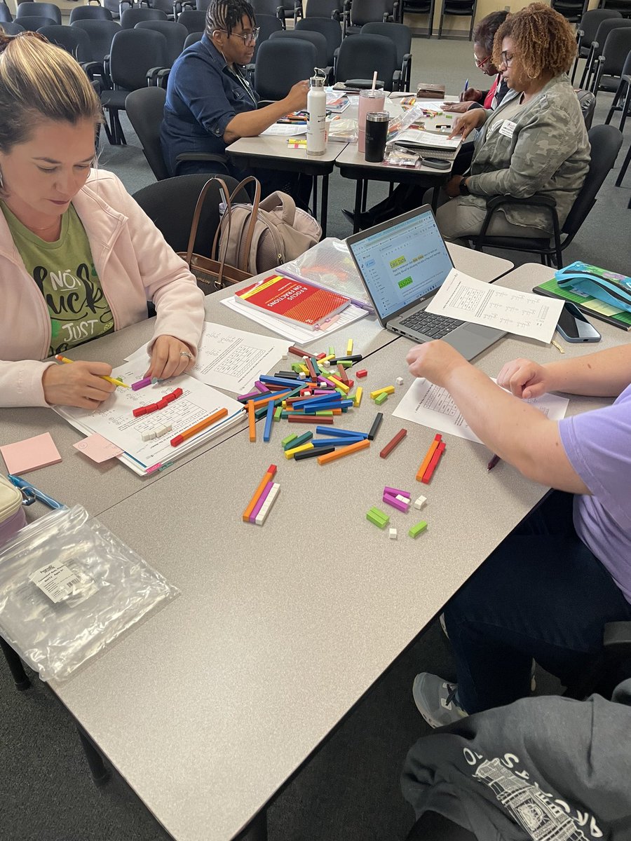 AMSTIUAB's tweet image. After sorting/analyzing student work and determining next steps, we found even more ways to formally assess student understanding of fractional concepts at OGAP follow up sessions! It was a good day to do MATH! @amsti4all @AlabamaAchieves #fractionsarefun