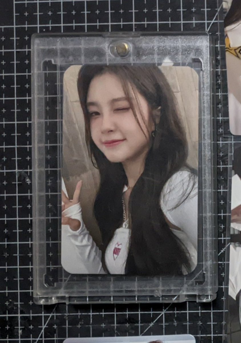 wts lfb kep1er dayeon ph

dayeon broadcast pc bcpc
P1700 negotiable, brought for 2.5k+
no cod
good condi